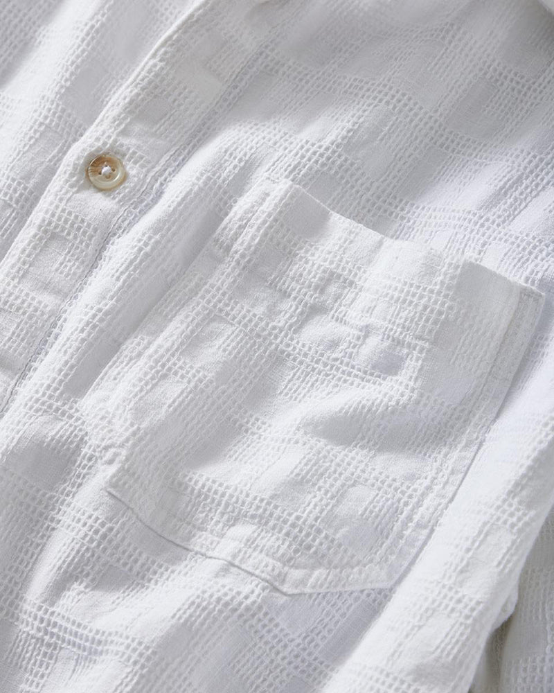 Men's White Short Sleeve Button-Up Shirt
