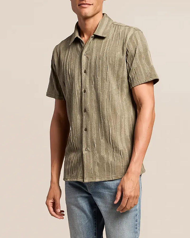 Vertical Crinkle Textured Camp Collar Short Sleeve Shirt