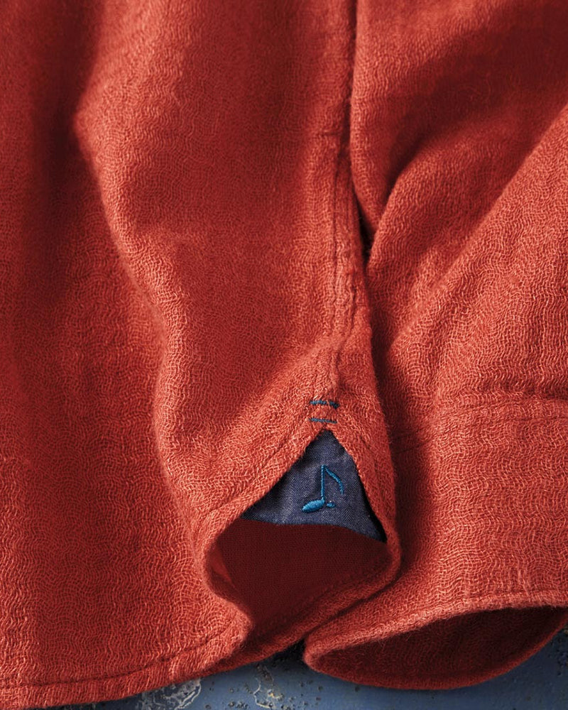 Contrast Collar Button-Down Shirt
