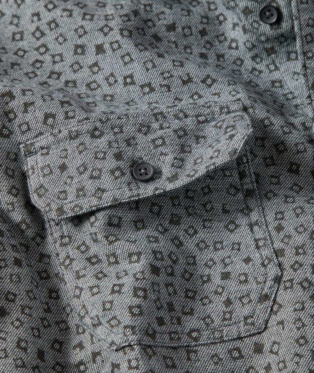 Casual Men's Abstract Flannel Top