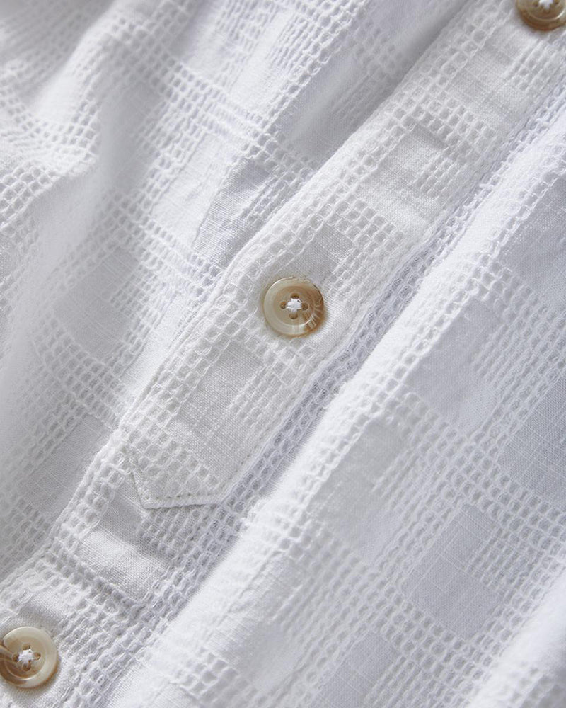 Men's White Short Sleeve Button-Up Shirt